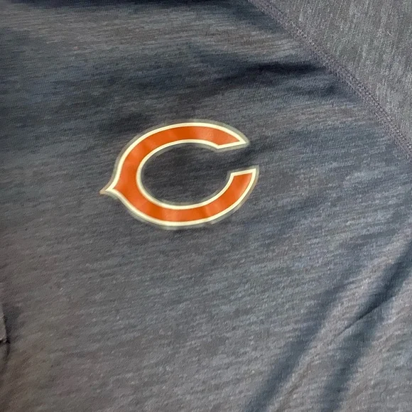 Chicago Bears Women's Navy Blue Quarter-Zip Pullover - Picture 3 of 5
